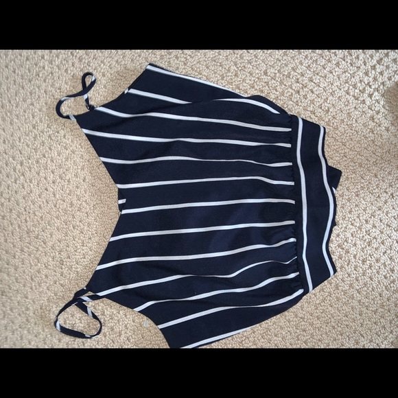 ☆ cute summer crop top ☆ - Picture 2 of 2